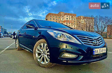 Седан Hyundai Grandeur 2011 в Кропивницком