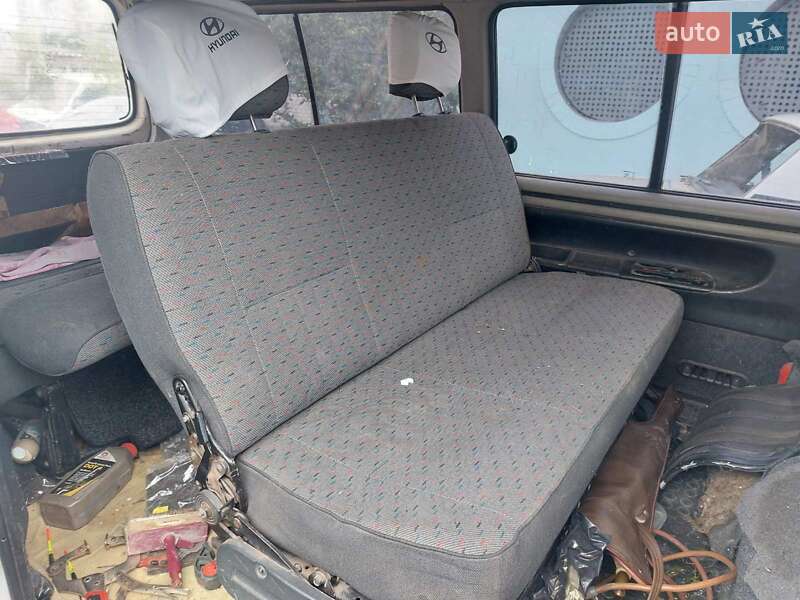 Минивэн Hyundai H 100 2001 в Харькове