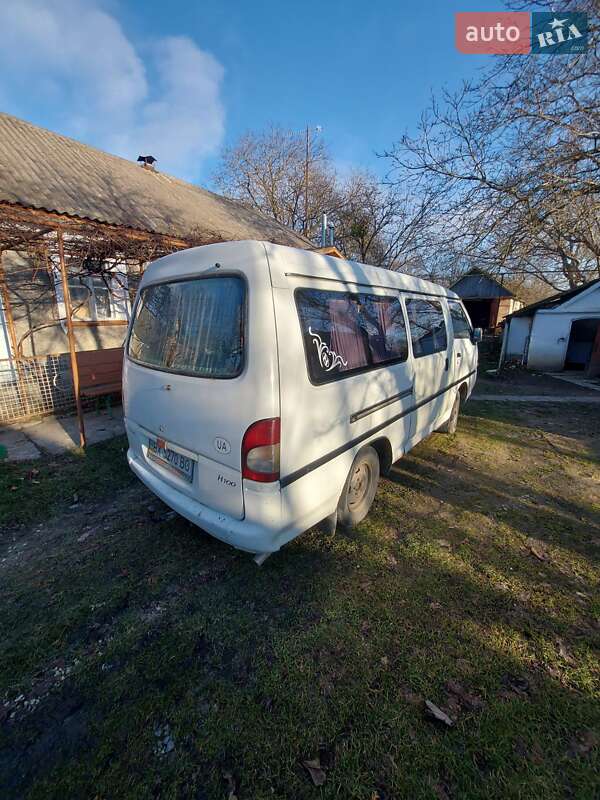 Мінівен Hyundai H 100 1996 в Михнівцях