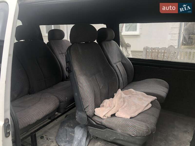 Минивэн Hyundai H 100 1994 в Черновцах