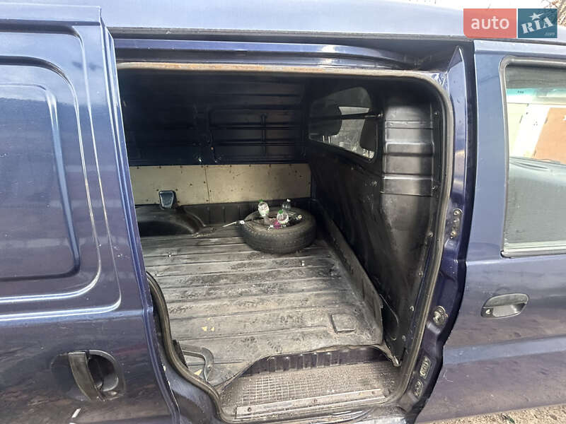 Грузовой фургон Hyundai H 100 2001 в Житомире