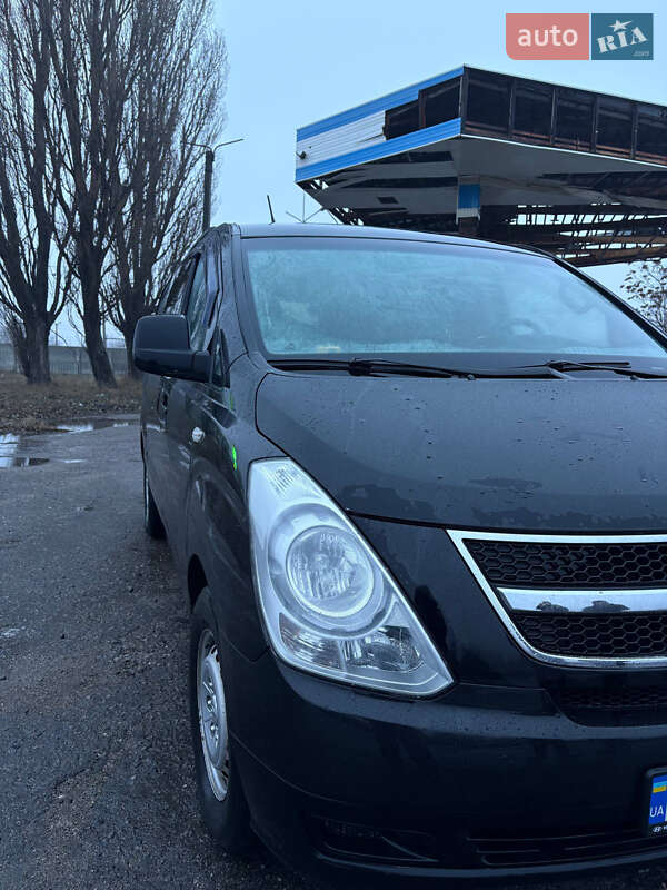 Минивэн Hyundai H 100 2008 в Белгороде-Днестровском