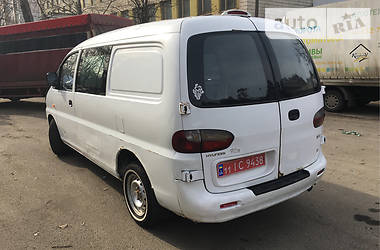 Грузопассажирский фургон Hyundai H-1 2004 в Киеве