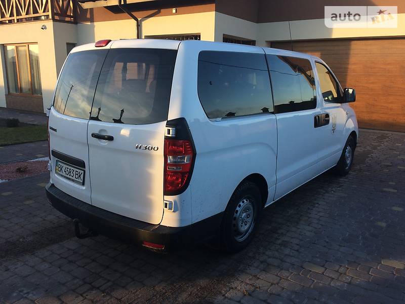 Минивэн Hyundai H-1 2008 в Ровно