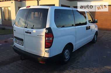 Минивэн Hyundai H-1 2008 в 