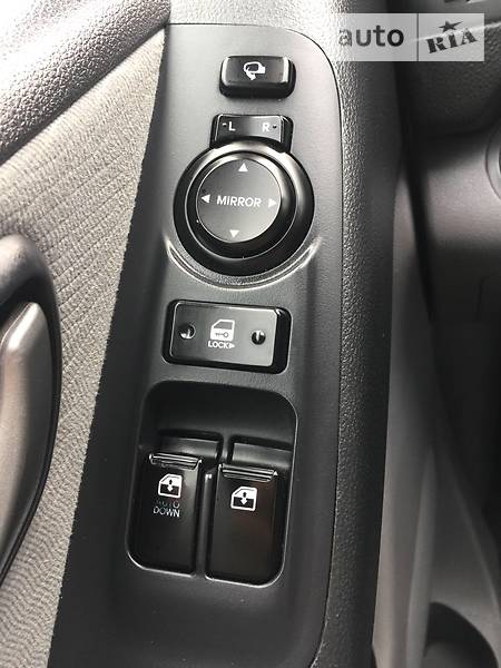 Минивэн Hyundai H-1 2016 в Киеве