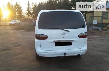  Hyundai H-1 2004 в Нежине