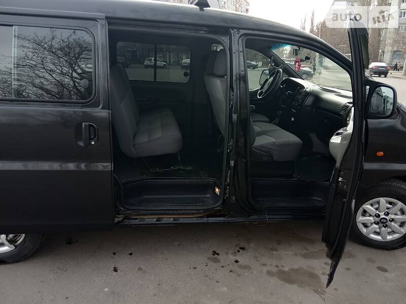 Мінівен Hyundai H-1 2005 в Миколаєві