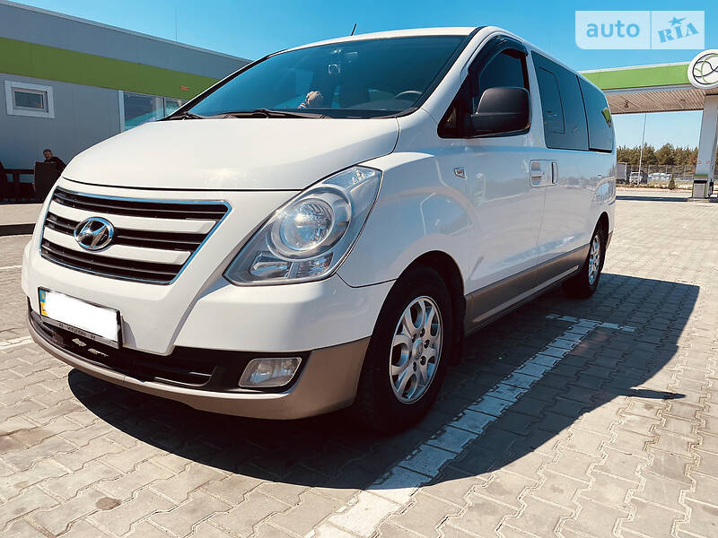 Мінівен Hyundai H-1 2013 в Дніпрі