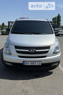 Минивэн Hyundai H-1 2008 в Одессе