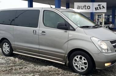 Hyundai H-1 2011