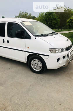 Мінівен Hyundai H-1 2004 в Кам'янець-Подільському