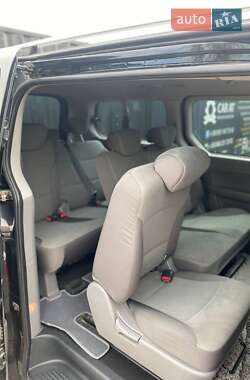 Минивэн Hyundai H-1 2012 в 