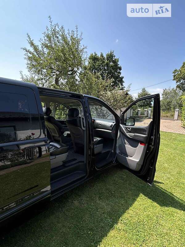 Мінівен Hyundai H-1 2012 в Коломиї