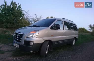 Мінівен Hyundai H-1 2006 в Кривому Розі