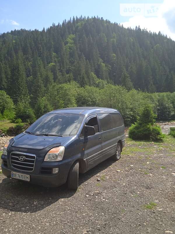 Мінівен Hyundai H-1 2007 в 