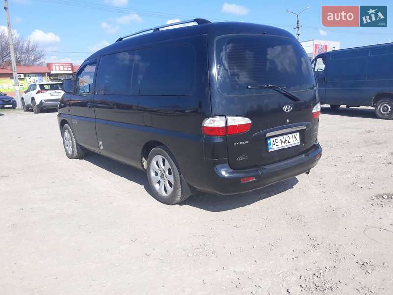 Мінівен Hyundai H-1 2007 в Кривому Розі