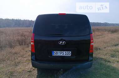 Мінівен Hyundai H-1 2011 в Коростишеві