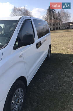 Hyundai H-1 2008