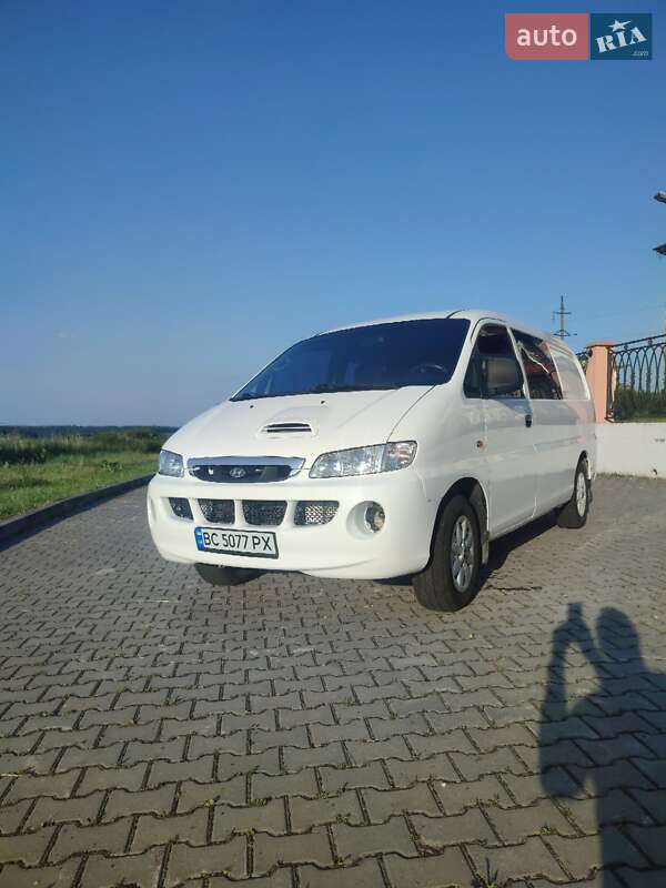 Минивэн Hyundai H-1 2007 в Дрогобыче