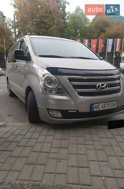 Hyundai H-1 2014