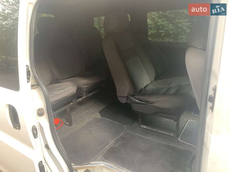 Мінівен Hyundai H-1 2007 в Одесі