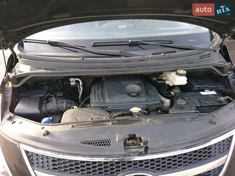 Минивэн Hyundai H-1 2011 в Ладыжине фото 20 Минивэн Hyundai H-1 2011 в Ладыжине