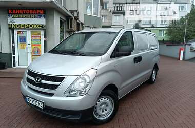 Вантажний фургон Hyundai H-1 2008 в Кременчуці