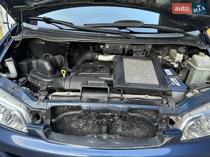 Hyundai H-1 2005