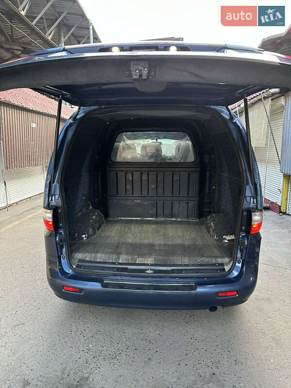 Минивэн Hyundai H-1 2005 в Одессе