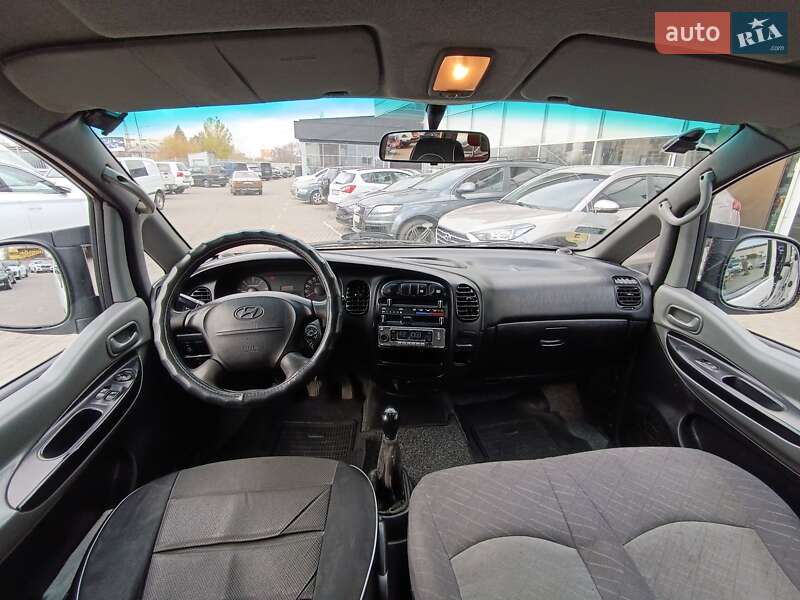 Минивэн Hyundai H-1 2005 в Полтаве