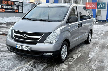 Минивэн Hyundai H-1 2012 в Житомире