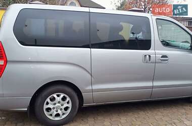 Минивэн Hyundai H-1 2012 в 