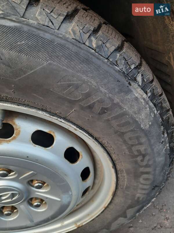 Минивэн Hyundai H-1 2008 в Киеве