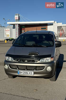 Мінівен Hyundai H-1 2004 в Одесі