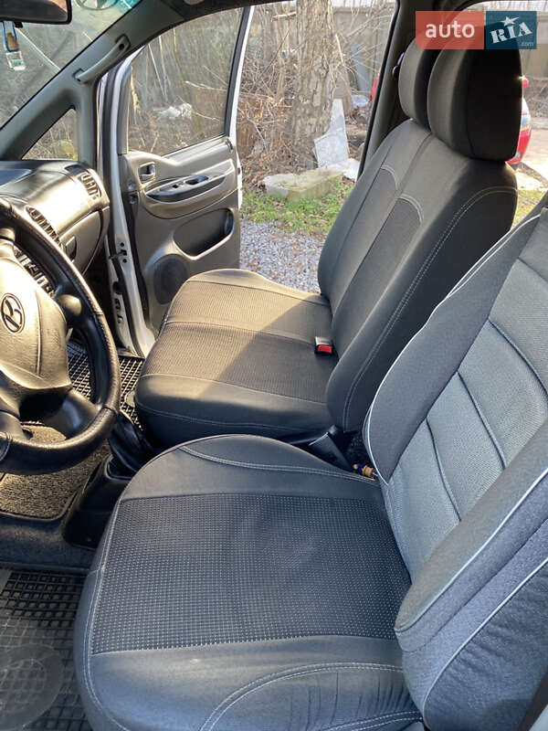 Грузовой фургон Hyundai H-1 2007 в Одессе