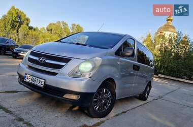 Мінівен Hyundai H-1 2008 в Дніпрі