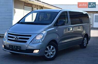 Hyundai H-1 2015