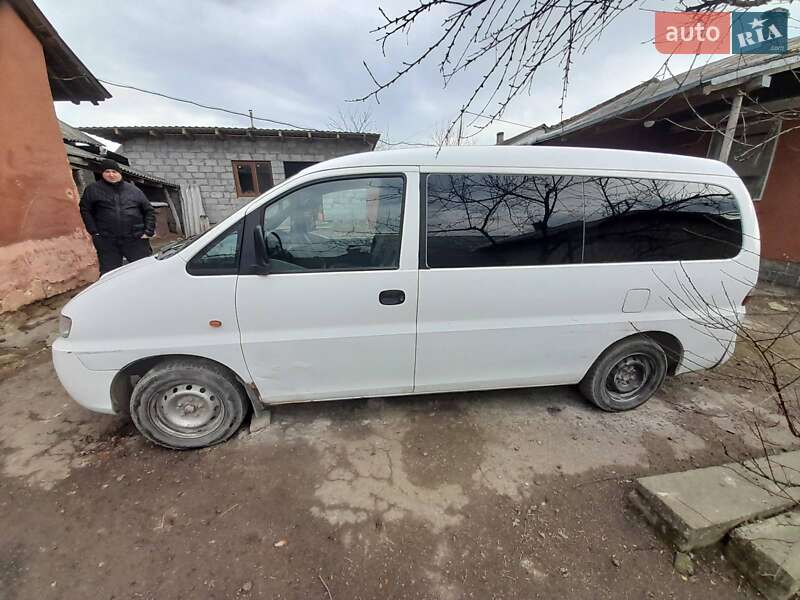 Мінівен Hyundai H-1 2004 в Львові