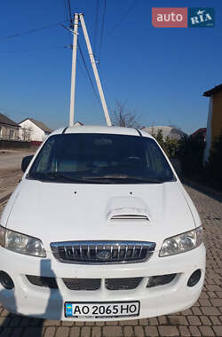 Грузовой фургон Hyundai H-1 2007 в 
