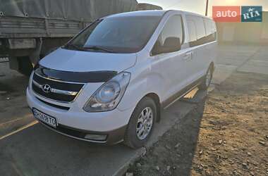 Hyundai H-1 2012