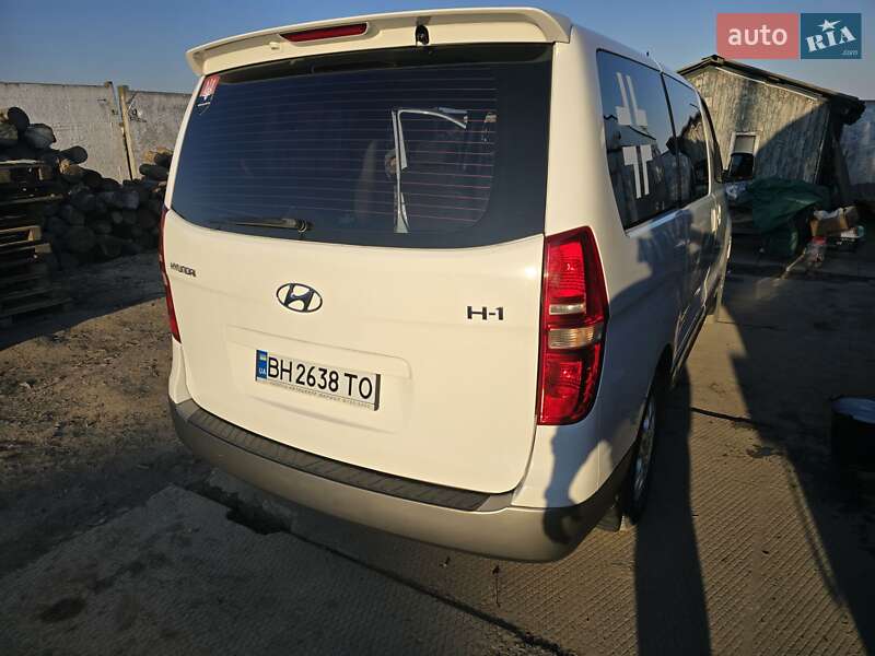 Минивэн Hyundai H-1 2012 в Одессе фото 5 Минивэн Hyundai H-1 2012 в Одессе