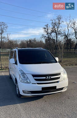 Минивэн Hyundai H-1 2008 в Днепре