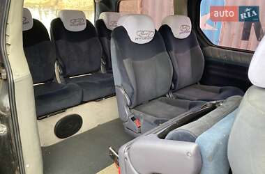 Минивэн Hyundai H-1 2010 в 