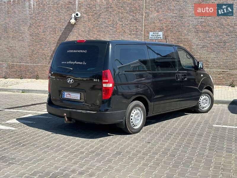 Мінівен Hyundai H-1 2011 в Одесі