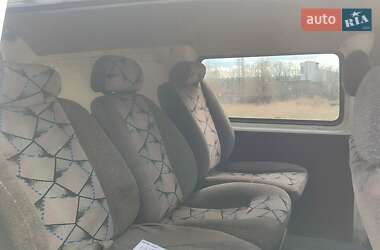 Минивэн Hyundai H-1 1999 в 