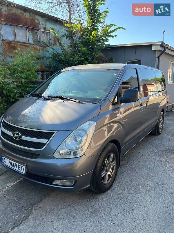 Минивэн Hyundai H-1 2010 в Киеве фото 25 Минивэн Hyundai H-1 2010 в Киеве