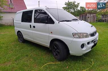 Грузовой фургон Hyundai H-1 2001 в 