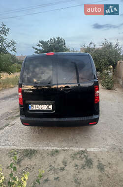 Грузовой фургон Hyundai H-1 2008 в 