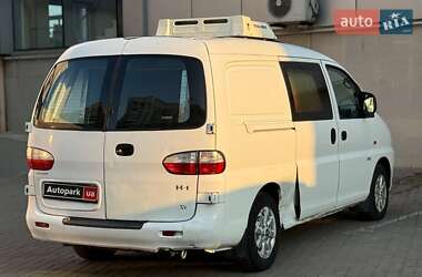 Грузовой фургон Hyundai H-1 2004 в 